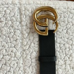 Authentic Gucci belt - black leather